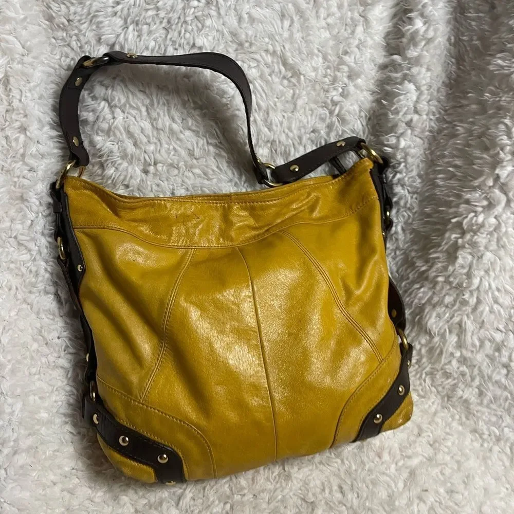 Tasche leather mustard yellow shoulder bag brown trims &strap gold tone studs
